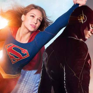 Supergirl and the Flash wallpaper