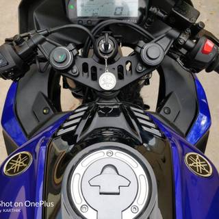 R15 V3 Blue wallpaper