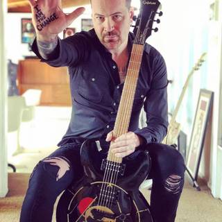 Dead by Sunrise wallpaper