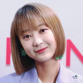 Hyerin wallpaper