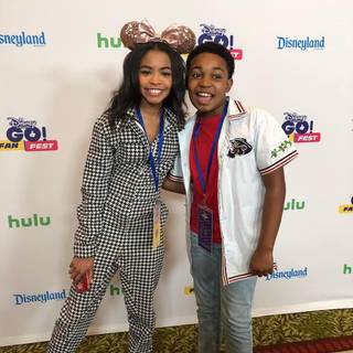 Navia Robinson wallpaper