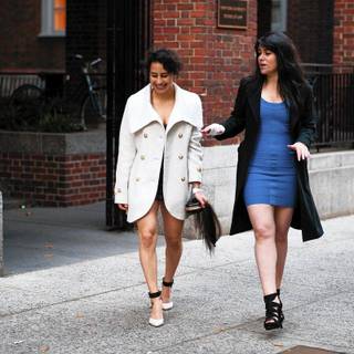 Ilana Glazer wallpaper