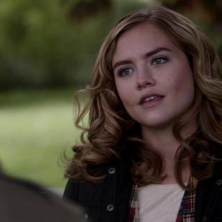 Maddie Hasson wallpaper