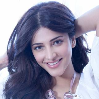 Shruti Hassan desktop wallpaper