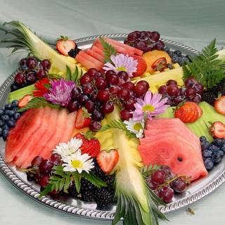 Fruit platter wallpaper
