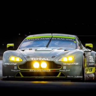 Aston Martin logo phone wallpaper