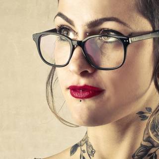 iPhone Tattoo Girl wallpaper