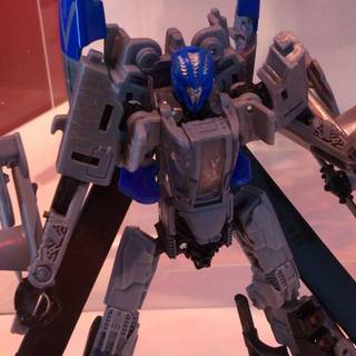 Bumblebee Dropkick wallpaper