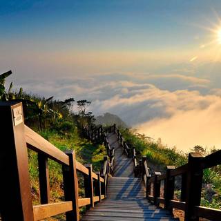 Mountain sunrise wallpaper