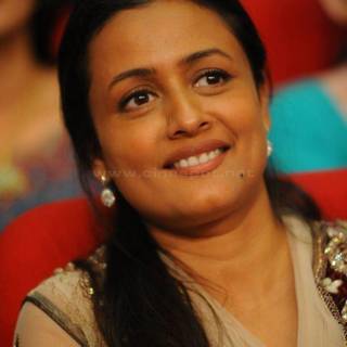Namrata Shirodkar wallpaper