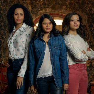 Kennedy McMann wallpaper