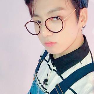 Clout goggles wallpaper