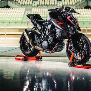 KTM 1290 Super Duke R 2020 wallpaper