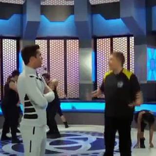 Bionic Academy wallpaper