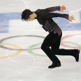 Ice skating desktop wallpaper