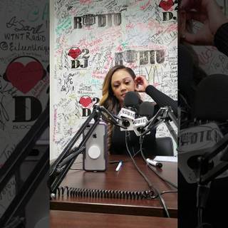 Ariel Anderson wallpaper