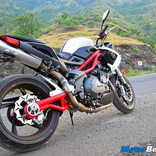 Benelli TNT 300 Android wallpaper