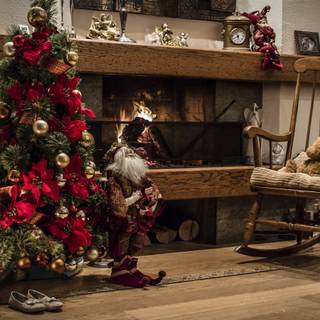 Christmas tree fireplace wallpaper