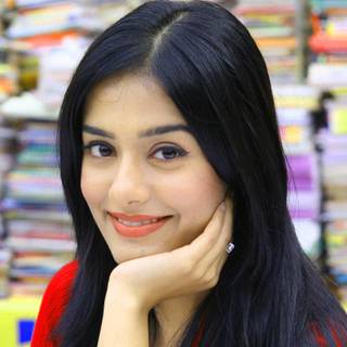 Beautiful indian woman wallpaper