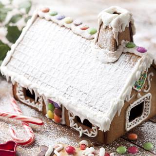 Gingerbread House wallpaper