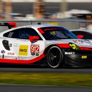 Porsche 911 RSR wallpaper