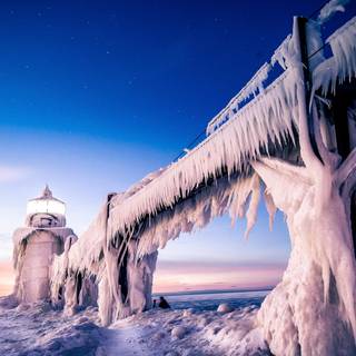 Frozen bridge wallpaper
