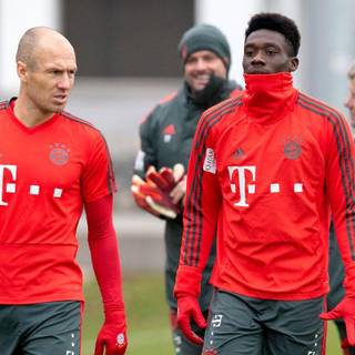 Alphonso Davies wallpaper