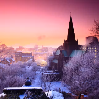 Winter home wallpaper