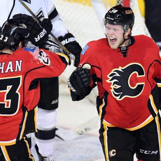 Candice Ward wallpaper