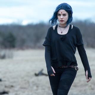 Titans Raven wallpaper