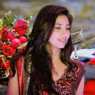 Mahira Khan desktop wallpaper