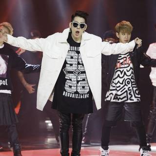 Block B desktop wallpaper