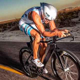 Desktop triathlon wallpaper