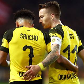 Jadon Sancho desktop wallpaper