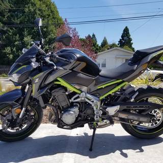 Kawasaki Z 900 wallpaper