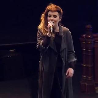 Iselin Solheim wallpaper