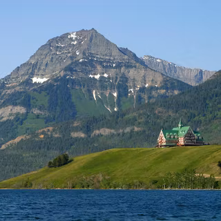 Waterton Lakes National Park of Canada wallpaper