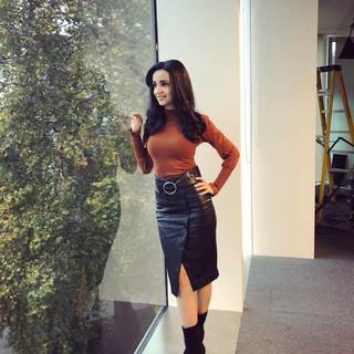 Sanaya Irani wallpaper