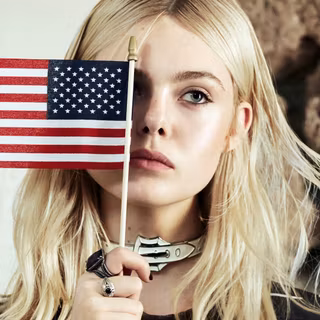 Elle Fanning beautiful 4K wallpaper