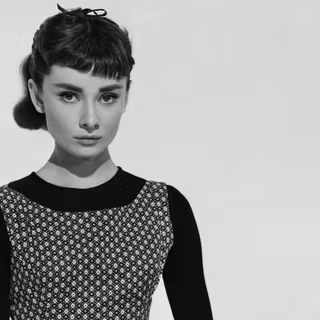 Audrey Hepburn computer wallpaper