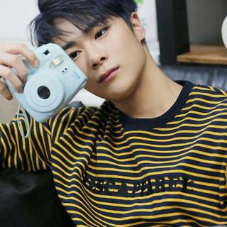 Moonbin Blue Flame wallpaper