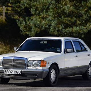 W126 Mercedes wallpaper