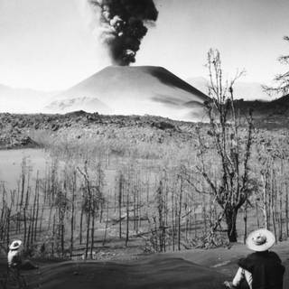 Paricutin volcano wallpaper