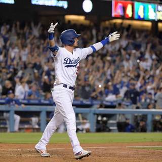 Cody Bellinger computer wallpaper