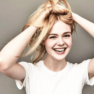 Elle Fanning 2020 wallpaper