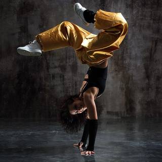 Break dance HD wallpaper
