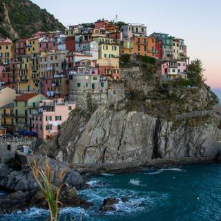 Manarola after sunset 4k wallpaper