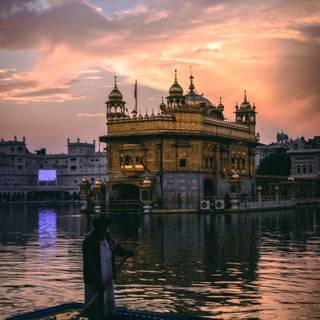 Hd Golden Temple iPhone wallpaper