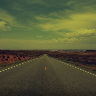 Long desert road wallpaper