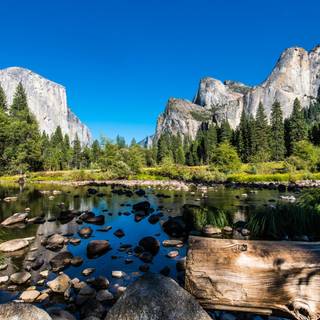 Yosemite Valley wallpaper